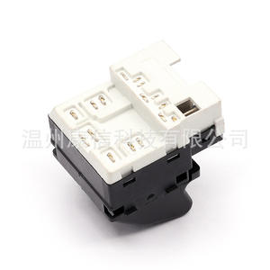 สวิตช์กระจกไฟฟ้าใหม่ รุ่น 01 รหัส 716214614VM สำหรับรถยนต์ Fiat Palio 01 - Product Image 1