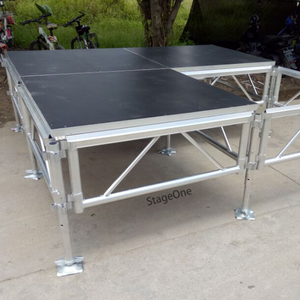 Plataforma de Escenario Ensamblada para Conciertos y Eventos, Totalmente en Aluminio Negro, con Patas de Altura Ajustable - Product Image 5