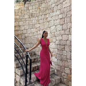 Robe de soirée longue en tulle fuchsia avec détails roses, décoration scintillante, design à étages, taille empire, longue, tailles XL 4XL pour les fêtes - Product Image 5