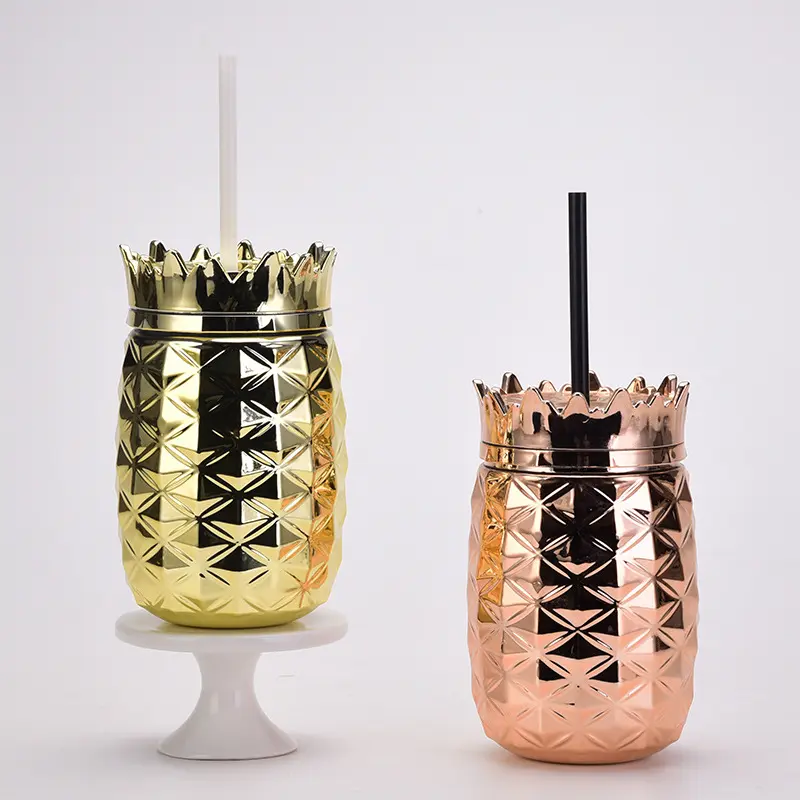 Vaso de agua de plástico con forma de piña de fruta creativa de 24oz con logotipo personalizado con pajita de color