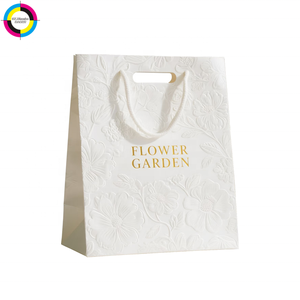 Borsa di Carta di Lusso Personalizzata con Fiori in Rilievo e Manico in Raso, Ecologica, per Boutique, Fioristi e Branding Retail - Product Image 2