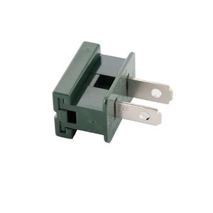 Prise électrique tout-en-un Vampire SPT-1 à glissière mâle 8A 125v - Product Image 4