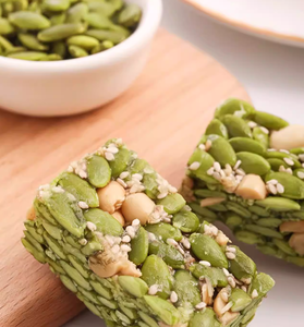 Collations emballées sans gluten en gros, mélange de noix, bonbons croquants, graines de citrouille, collation pour regarder la télévision et les loisirs - Product Image 1