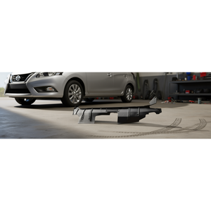 Cache latéral de réservoir d'eau en plastique pour Nissan Versa 2015-2017 Côté droit Accessoire extérieur - Product Image 1