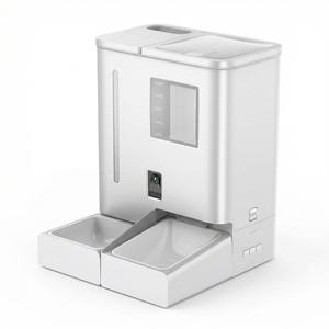 Nuevo Comedero Automático para Mascotas 2026 con Wifi, Cámara, Activación por Microchip, Audio Bidireccional, 2 en 1 (Comida y Agua), Durable - Product Image 1