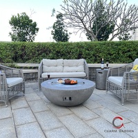 Brasero rond en béton de luxe, table de feu moderne pour patio de villa
