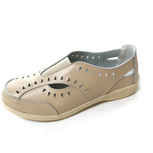 2020 verano comodidad de moda asiática de gran tamaño mamá mujer damas plana anti-slip sandalias - Product Image 3