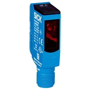 P/N 1049062 เซ็นเซอร์อุตสาหกรรมใหม่และของแท้ SENSOR RETROREFLECTIVE 2.5M PNP - Product Image 1