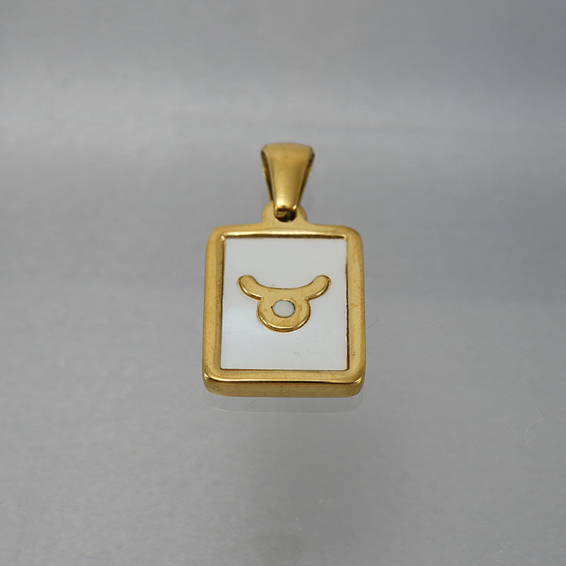 Taurus (avec chaîne)