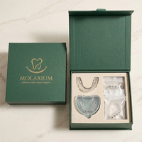 Scatola Rigida Verde di Lusso Personalizzata con Chiusura Magnetica per Allineatori Dentali Trasparenti, Confezione per Allineatori Ortodontici