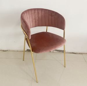 Chaise <span class=keywords><strong>de</strong></span> <span class=keywords><strong>Table</strong></span> à manger en fer forgé plaqué or nordique combinaison <span class=keywords><strong>fauteuil</strong></span> <span class=keywords><strong>de</strong></span> loisirs Simple pour café en ligne célébrité luxe - Product Image 2