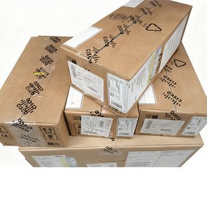 Commutateur d'accès géré PoE+ 24 ports C9200L-24P-4X-A, 4x10G SFP+ Uplinks, StackWise-80, Réseau - Product Image 3