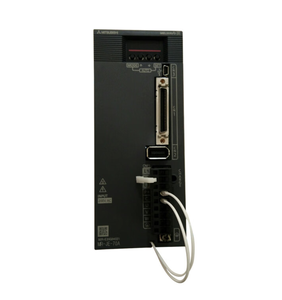 Amplificateur servo AC MR-JE-70A 0,75 kW 200-240 V SSCNETIII/H, variateur industriel avancé avec suppression des vibrations pour machine CNC - Product Image 2