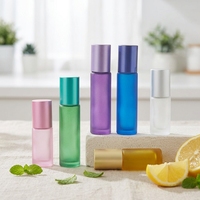 Vorrätige Farbige Rollkugel-Ätherischölflaschen, 5ml und 10ml Mattierte und Lichtundurchlässige Ätherischöl-Dosierflaschen