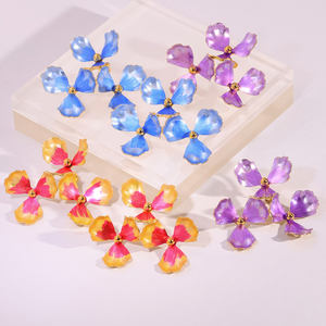 पाउडर महिला फैशन फूलों की बालियां स्टेनलेस स्टील 18k सोने की प्लेटेड बालियां रंगीन फूलों के गहने - Product Image 3