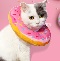 Collier de protection luxueux en peluche pour chats et chiens - Collier de récupération post-opératoire anti-léchage, doux, en forme de donut, réglable