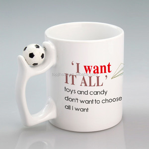 Topjlh vente en gros <span class=keywords><strong>tasse</strong></span> en céramique de haute qualité 11oz AA + sublimation Football poignée <span class=keywords><strong>tasse</strong></span> blanche dimensions <span class=keywords><strong>tasse</strong></span> <span class=keywords><strong>personnalisée</strong></span> pour la sublimation - Product Image 1