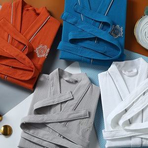 Wholesale Customizable Unisex Bathrobe Luxury Fluffy Warm Comfortable Heavy Weight Unisex <strong>Waffle</strong> Bath <strong>Robe</strong> For Women And <strong>Men</strong> - Product Image 3