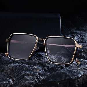 Partagas bán buôn thời trang hợp thời trang thiết kế biểu tượng tùy chỉnh kim loại vuông Punk phong cách UV400 Shades Sun Glasses <span class=keywords><strong>Sunglasses</strong></span> For Men - Product Image 3