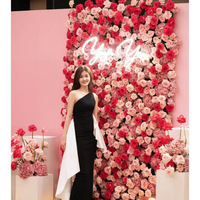Mur de fleurs artificielles 3D en soie (roses et hortensias) de 2,4 x 2,4 m pour décoration de mariage, événements et photomaton - Vente en gros