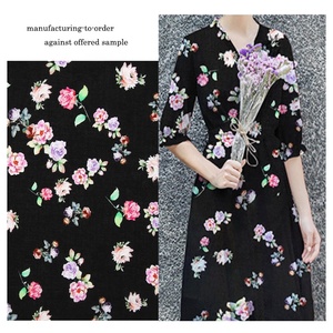 Benang <span class=keywords><strong>Bali</strong></span> Katun 60*60 Kustom Kain Cetak Digital Bunga Kecil - Product Image 1