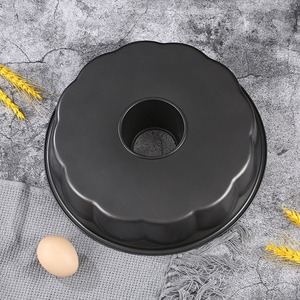 Moule à gâteau en forme de fleur de prunier, rond, antiadhésif, pour gâteau, pain, pizza, outils de pâtisserie, noir 2025 - Product Image 1