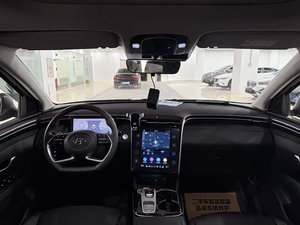Hyundai <span class=keywords><strong>Tucson</strong></span> <span class=keywords><strong>2023</strong></span> SUV, Modelo Popular, Vehículo de Gasolina de Alta Calidad y Lujo, 4 Puertas, 5 Asientos, Transmisión Automática - Product Image 5
