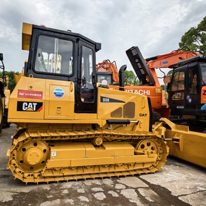Bulldozer CAT D5K de segunda mano, 9 toneladas, con motor original en buen estado, a la venta en stock. - Product Image 4