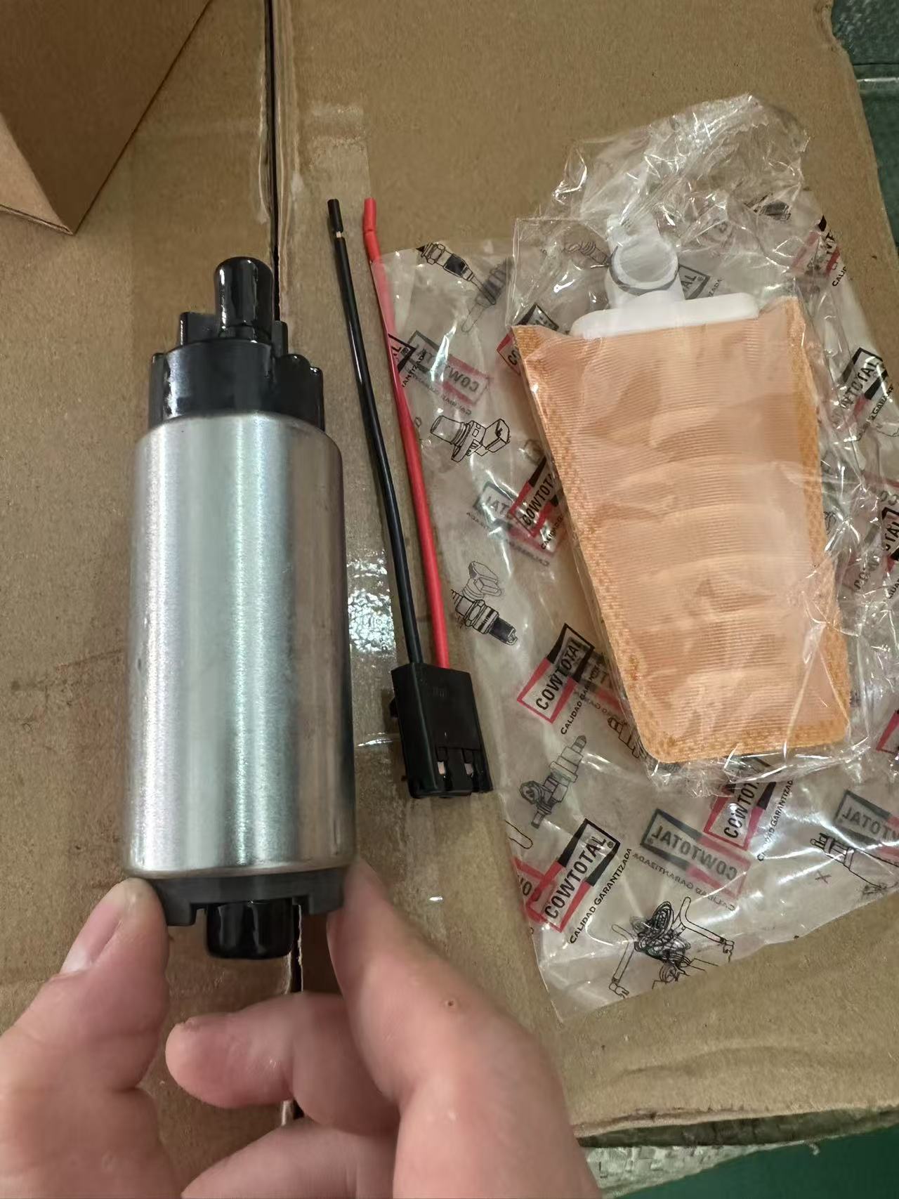 ビッグピン燃料ポンプ195130-2250 23221-46010 23220-03030 23220