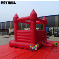 Structure gonflable commerciale rouge 10x10 pieds en PVC, avec options château ou toit plat