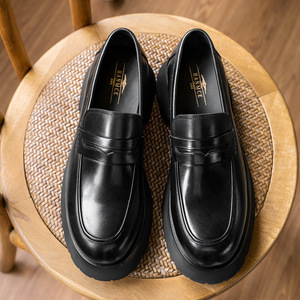 รองเท้าสำนักงานแบบคลาสสิกสุดหรูสำหรับผู้ชายรองเท้าผูกเชือกรองเท้าแฟชั่นทำมือและรองเท้าหนังที่เรียบง่าย - Product Image 3