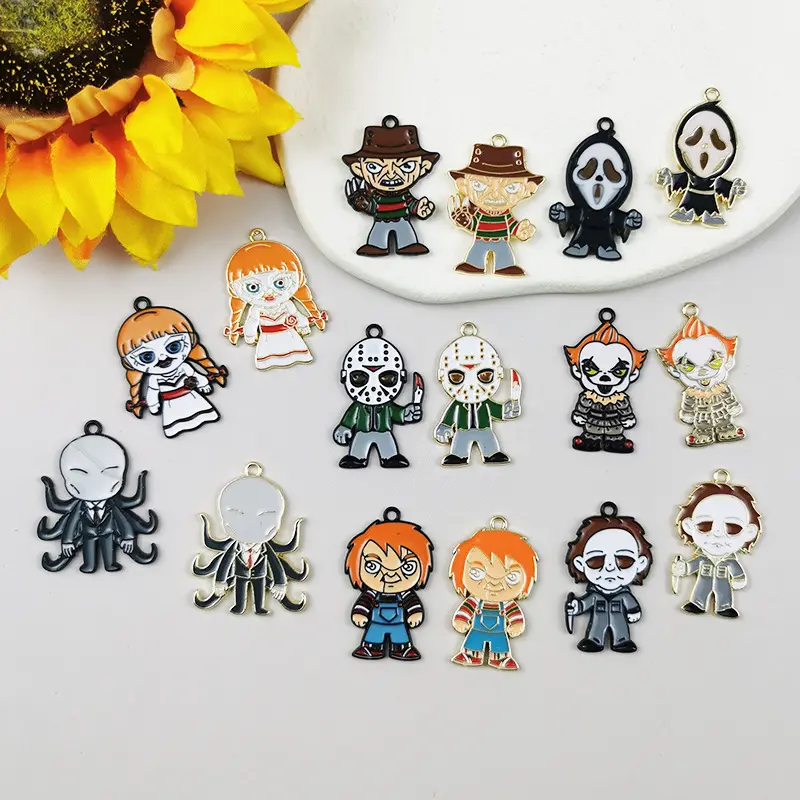 Personal isierte Metall Emaille Halloween Schädel Cartoon Charm Anhänger DIY für Halskette Schmuck Schlüssel bund Herstellung Geschenk Lieferant