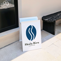Support d'affichage en forme de A avec plateau supérieur, cadre tout métal robuste non pliable, panneau publicitaire latéral, impression UV personnalisée