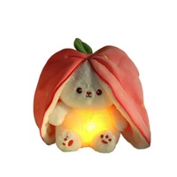 Nouvelle Peluche Lumineuse Respirante en PVC, Thème Fraise Carotte Lapin, Mignonne et Apaisante pour le Sommeil, Rembourrée en Coton PP, Sac en Maille
