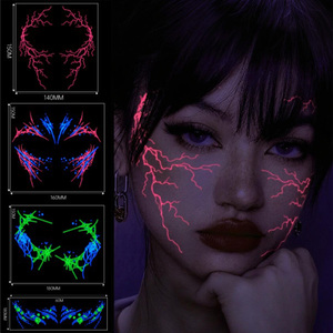Pegatina de tatuaje corporal de cara completa de Halloween transfronteriza, papel de transferencia de agua luminoso de fósforo <span class=keywords><strong>tricolor</strong></span> con efecto relámpago, personalizable - Product Image 1