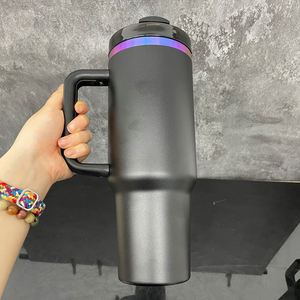 Vaso Térmico Chroma de 40oz para Aventuras, con Recubrimiento en Azul y Morado Degradado, Aislamiento al Vacío de Doble Pared y Recubrimiento en Polvo, Disponible en Almacén de EE. UU. - Product Image 3
