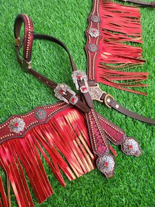 Collier de poitrine à franges en cuir de vache véritable de qualité supérieure fait à la main avec Conchos cheval tack mode occidentale - Product Image 2