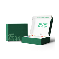 Boîtes cadeaux en carton ondulé pliables avec logo imprimé personnalisé pour vêtements pour chaussettes emballage postal gaufrage stratification mate
