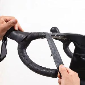 Ruban de guidon de vélo en PU en gros, antidérapant, absorbant les chocs, pour vélo de route, avec embouts, accessoires de cyclisme - Product Image 2