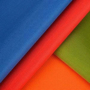 ราคาโรงงาน ผ้าออกซ์ฟอร์ดเคลือบ PTFE กันน้ำ ทนไฟ 1680 ดีเนียร์ 100% โพลีเอสเตอร์ สำหรับทำกระเป๋าและเบาะ - Product Image 5