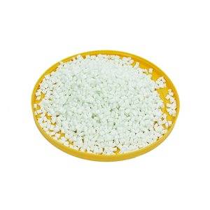 Натуральные армированные гранулы промышленного класса <span class=keywords><strong>PA6</strong></span> GF30/40 - Product Image 2