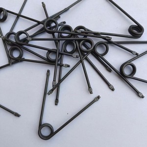 Repuesto de resorte para tijeras de podar de acero de alto carbono, 1.8mm, negro, manual, para poda de árboles frutales, estilo clásico, pieza de repuesto - Product Image 1