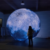 Ballons gonflables en forme de planètes et de lunes personnalisés avec logo commercial et éclairage LED pour décorations de fête