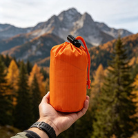 Imperméable de survie léger de style militaire en Mylar pour une personne, réfléchissant thermiquement, imperméable, pour le camping et la randonnée