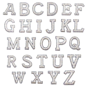 Patchs personnalisés en PVC, <span class=keywords><strong>perle</strong></span> papillon, lettre grecque, pour chapeau, lettre d'amour, avec Logo gravée, Chenille, pièces - Product Image 1