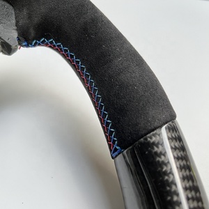 Volante de fibra de carbono para coche <span class=keywords><strong>BMW</strong></span>, volante negro brillante personalizado, en color negro, para <span class=keywords><strong>BMW</strong></span> M4, M3, M2, F80, F82, X5M - Product Image 5
