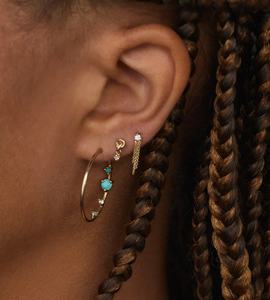 Nouveau bijoux de fiançailles de mode exquis de haute qualité pour les femmes 18k plaqué or 925 boucles d'oreilles de signal de goujon inversé en argent - Product Image 2