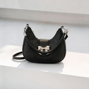 2026 <b>Summer</b> New Trendy Korean Style Crossbody <b>Bag</b>/Shoulder <b>Bag</b> with Sweet and Fresh Bow Handbag - Product Image 4