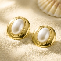 Boucles d'oreilles pour femmes, style européen et américain, luxe léger, polyvalentes, chics, personnalisées, en acier inoxydable plaqué or 18 carats, caoutchouc