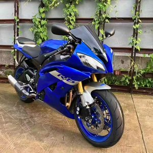 Motocicleta Deportiva <span class=keywords><strong>Yamaha</strong></span> YZF-R6 de 599cc, Cuatro Cilindros Refrigerados por Agua, con una Velocidad Máxima de 299 km/h y Escape Modificado - Product Image 5